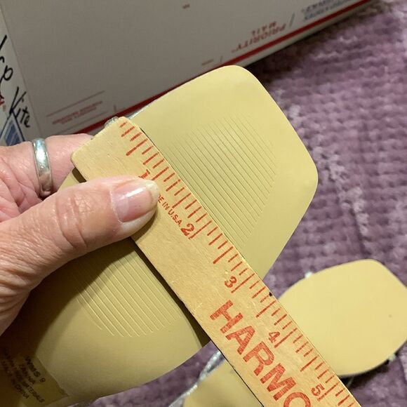 Dolce Vita Zanna Size 9 silver square toe heeled sandal - Picture 9 of 11